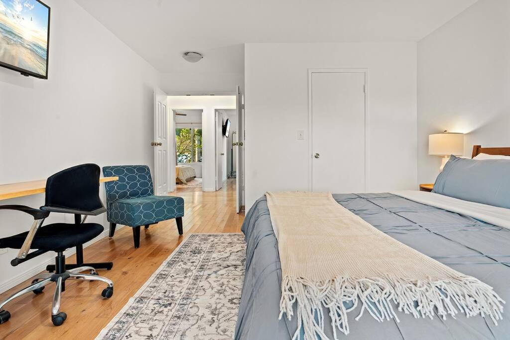 Luxury 4bd And 3ba In Topanga Oasis With Pool, And Holiday home Los Angeles